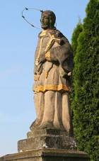 https://upload.wikimedia.org/wikipedia/commons/thumb/a/a2/Libho%C5%A1%C5%A5-124714.jpg/800px-Libho%C5%A1%C5%A5-124714.jpg