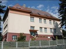 http://www.zivefirmy.cz/media/fotos/271471/zs-hermanice-u-oder_max24403.jpg