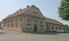 https://upload.wikimedia.org/wikipedia/commons/thumb/b/be/%C4%8Ceperka_%C4%8Dp._2.JPG/1024px-%C4%8Ceperka_%C4%8Dp._2.JPG