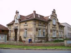 Holice, Komensk�ho 102.jpg