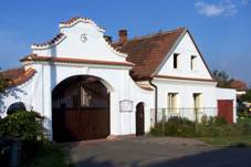 https://upload.wikimedia.org/wikipedia/commons/thumb/6/6e/Mn%C4%9Btice_11.jpg/1024px-Mn%C4%9Btice_11.jpg