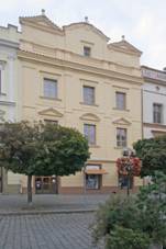 M�stsk� d�m, Pern�t�nsk� n�m. 5, Pardubice.JPG