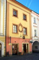 M�stsk� d�m, Pern�t�nsk� 16, Pardubice.JPG