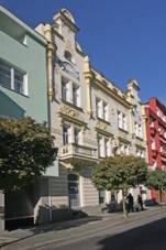 �in�ovn� d�m, Sladkovsk�ho 767, Pardubice.JPG