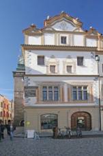 Oesterreicher�v d�m, Pern�t�nsk� n�m. 77, Pardubice 1.JPG