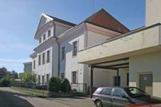 Domov d�chodc�, Da�ick� 115, Pardubice.JPG