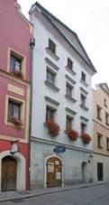 M�stsk� d�m, Kosteln� 101, Pardubice.JPG
