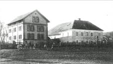 https://upload.wikimedia.org/wikipedia/commons/4/49/Ml%C3%BDn_Star%C3%A9_%C5%BDd%C3%A1nice.jpg