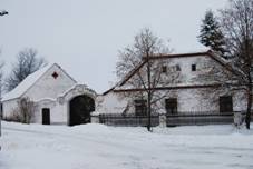 Staven� ve vesnici