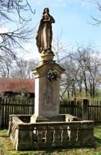 Chroustov, Dvo�i�t�, Virgin Mary.jpg