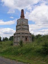 https://upload.wikimedia.org/wikipedia/commons/thumb/d/d0/Bystre_SY_CZ_old_lime_kiln.jpg/800px-Bystre_SY_CZ_old_lime_kiln.jpg