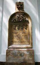 http://www.hartmanice.net/data2/kaple/obr1/nahrobek.jpg