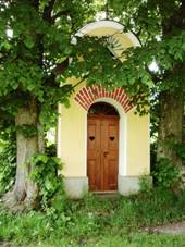http://www.zanikleobce.cz/detail_img.php?i=170272