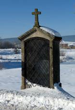 Zbytiny, niche chapel at Zbytinsk� Stream (01).jpg