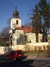 Kostel sv. Petra a Pavla ve star� ��sti Bohnic