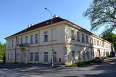 Praha, Hlubo�epy, Raudnitz�v d�m 04.JPG
