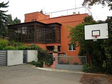 Barrandov, vila Skaln� 17.jpg