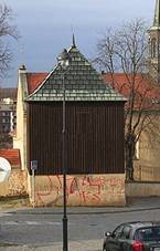 http://upload.wikimedia.org/wikipedia/commons/thumb/b/b4/Hostiva%C5%99-Chalupnick%C3%A1.jpg/1024px-Hostiva%C5%99-Chalupnick%C3%A1.jpg