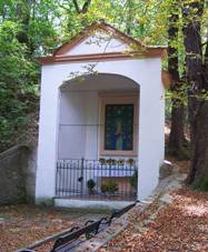 https://upload.wikimedia.org/wikipedia/commons/thumb/a/a7/Praha%2C_Lysolaje%2C_Z%C3%A1zra%C4%8Dn%C3%A1_stud%C3%A1nka.JPG/1280px-Praha%2C_Lysolaje%2C_Z%C3%A1zra%C4%8Dn%C3%A1_stud%C3%A1nka.JPG