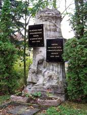 Lysolajsk� �dol�, pomn�k.jpg