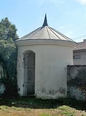 ��kovice, rondel.jpg