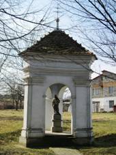 Kapli�ka sv. Josefa (�echy pod Kos��em).JPG