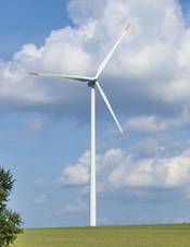 https://upload.wikimedia.org/wikipedia/commons/thumb/1/17/V%C4%9Btrn%C3%A1_elektr%C3%A1rna%2C_Drahany%2C_okres_Prost%C4%9Bjov.jpg/800px-V%C4%9Btrn%C3%A1_elektr%C3%A1rna%2C_Drahany%2C_okres_Prost%C4%9Bjov.jpg