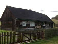 Pl�skov - roubenka 1.JPG