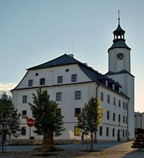 Radnice v R�ma�ov�.jpg