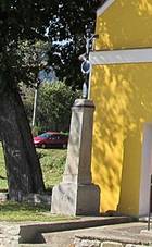 �ern�� - n�ves s kapl� sv. Martina 2.JPG