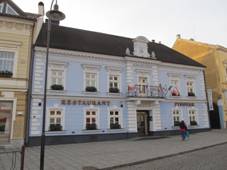 Dob&Aring;any - pivovar Modr&Atilde;&iexcl; hv�zda.JPG