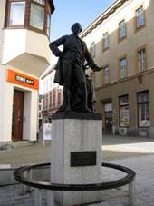 V�sledek obr�zku pro muzeum �umperk socha
