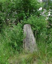 Kundratice (Hartmanice), podstavec k&Aring;&Atilde;�&Aring;&frac34;ku.jpg