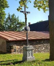 K�� v �tvin� u kostela (Q94439824) 01.jpg