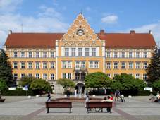 File:Radnice v �esk�m T��n�.jpg