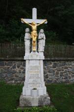 Wayside cross in Jasenice, T�eb�� District.JPG