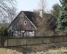 V�pno (Hlavice), d�m se zahradou.jpg