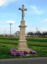 Kn�pole, krucifix.JPG