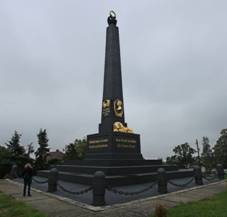 Schlacht bei Kulm - �sterreichisches Denkmal (01-2).jpg