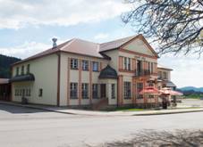 Lidov� d�m