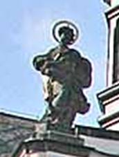 http://upload.wikimedia.org/wikipedia/commons/3/3b/Choce%C5%88_-_kostel_Svat%C3%A9ho_Franti%C5%A1ka_Seraf%C3%ADnsk%C3%A9ho.jpg
