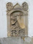 image032