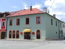 http://api4.mapy.cz/mediastorage/view/000/018/000018368_4ae30f.jpg