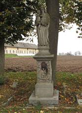 Semt� (P�ov), svat�.jpg