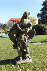 Vale� (okres Karlovy Vary), socha (1).jpg