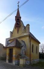 Kaple se sochou sv. Jana Nepomuck�ho